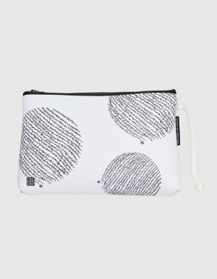 STATE OF ESCAPE（Women）/ステート オブ エスケープ 伊勢丹新宿店先行販売 Heralbony x Everyday large pouch in white